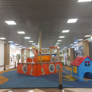 Бесплатная детская площадка